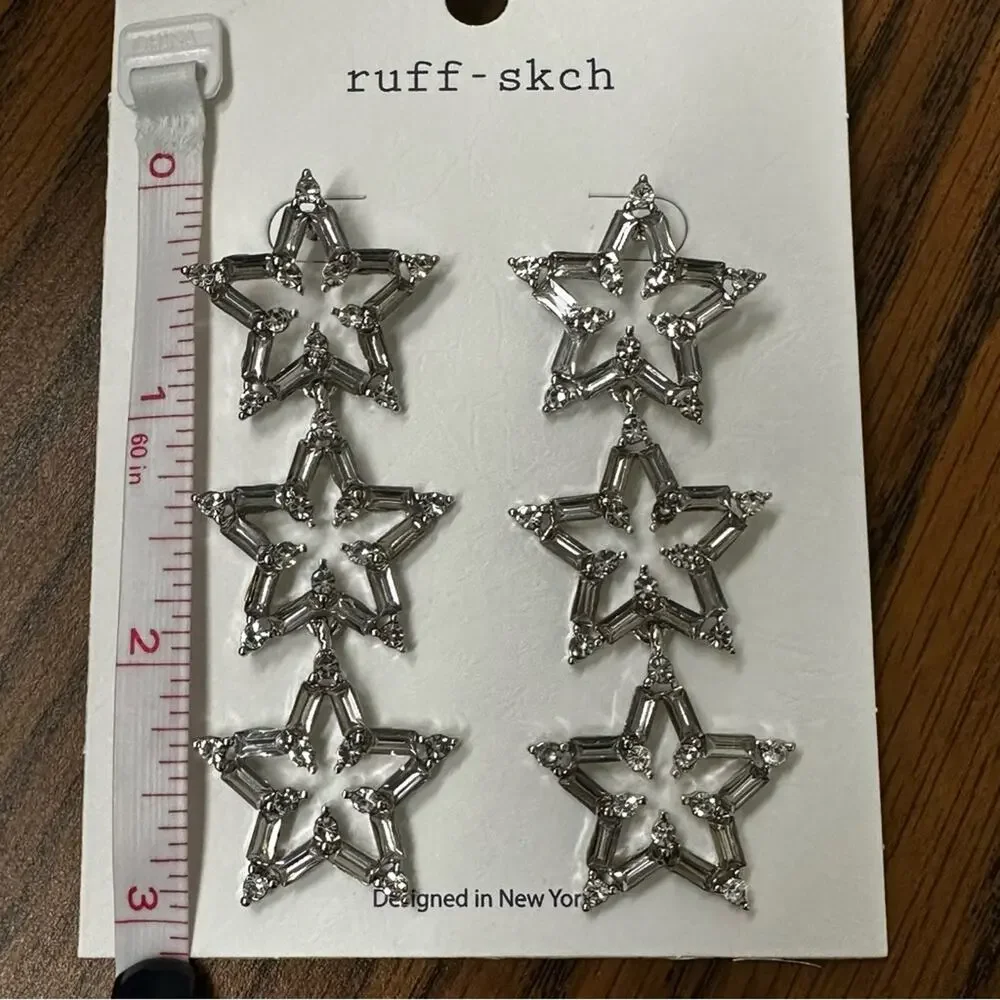 Ruff-Skch Silver Star Earrings - Picture 4 of 6